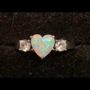 Heart opal ring